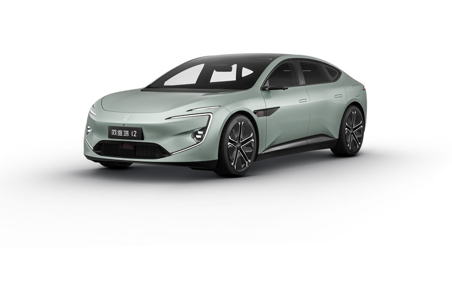 AVATR 12 Motorsport Green