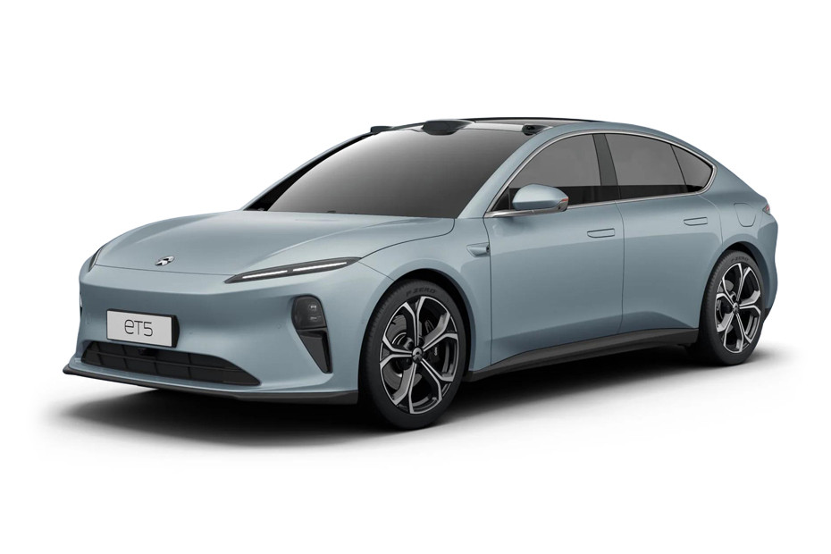 NIO ET5 Stratosphere Blue