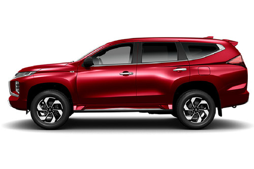 Mitsubishi Montero Sport Medium Red Mica
