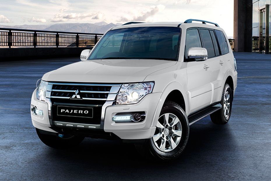 Mitsubishi Pajero Silver Metallic