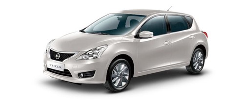 Nissan Tiida Pearl White Qx1