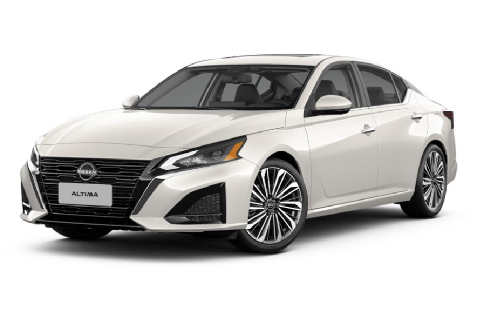 Nissan Altima Pearl White