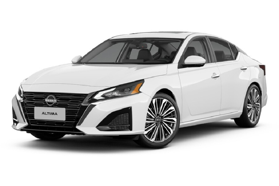 Nissan Altima Glacier White