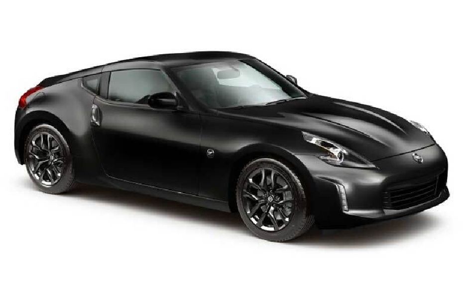 Nissan 370Z Coupe Magnetic Red