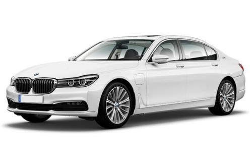 BMW 7 Series Sedan Alpine White