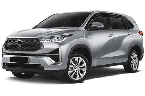 Toyota Innova Hycross Silver Metallic
