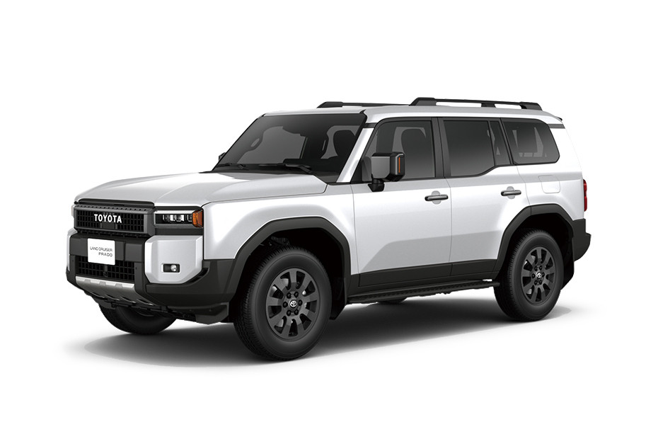 Toyota Land Cruiser Prado Platinum White Pearl