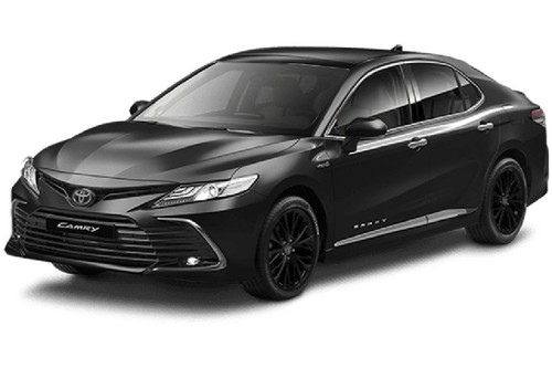Toyota Camry Hybrid Attitude Black