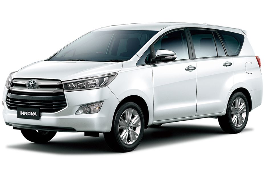 Toyota Innova Super White