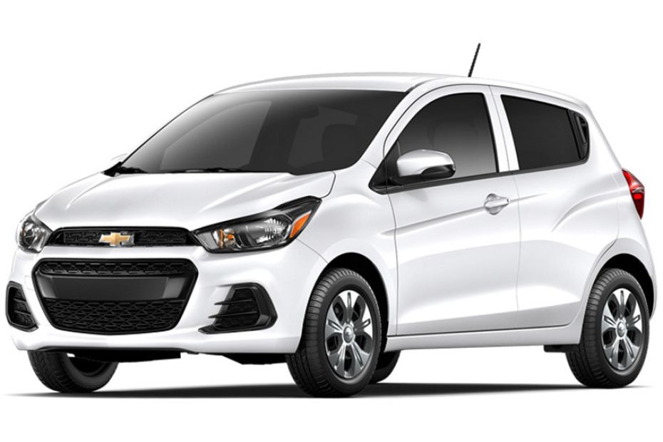 Chevrolet Spark Summit White