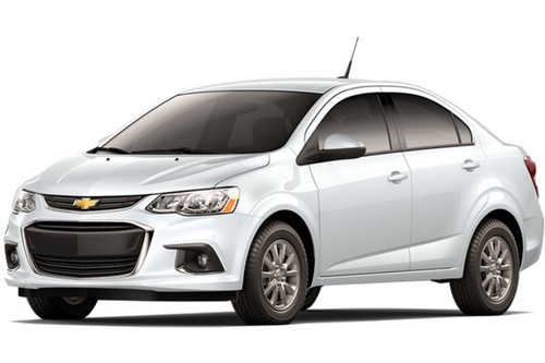 Chevrolet Aveo Summit White