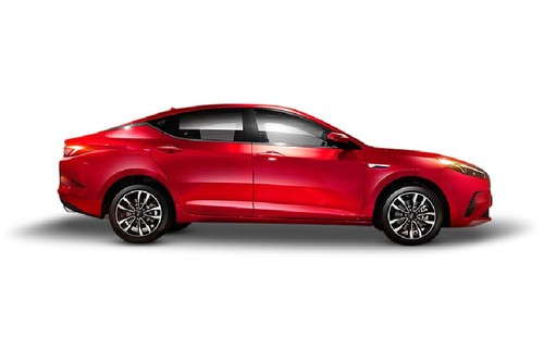 JAC J7 Red