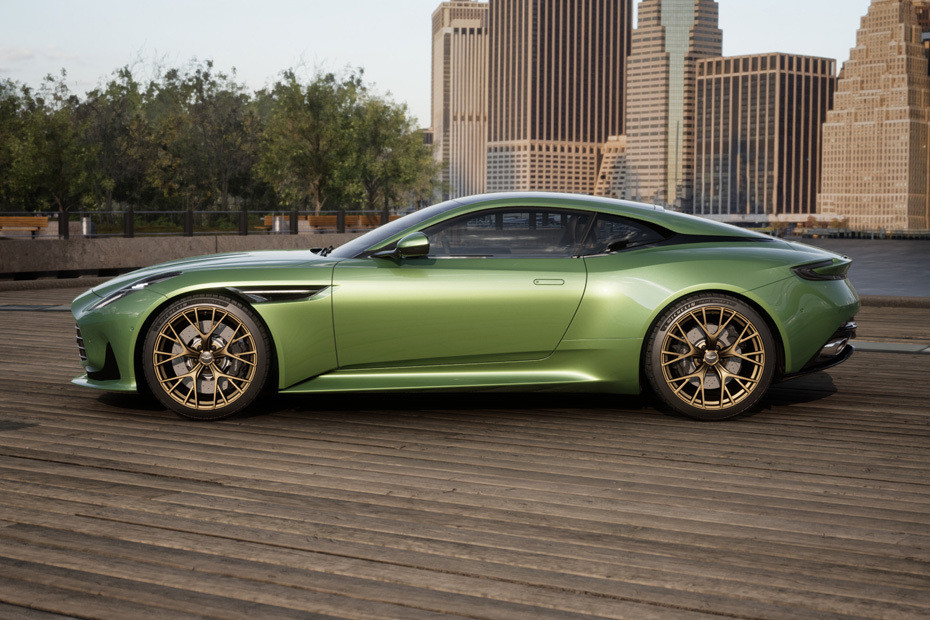 DB12 Side view