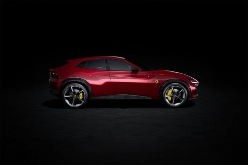 Purosangue Medium Angle Front View