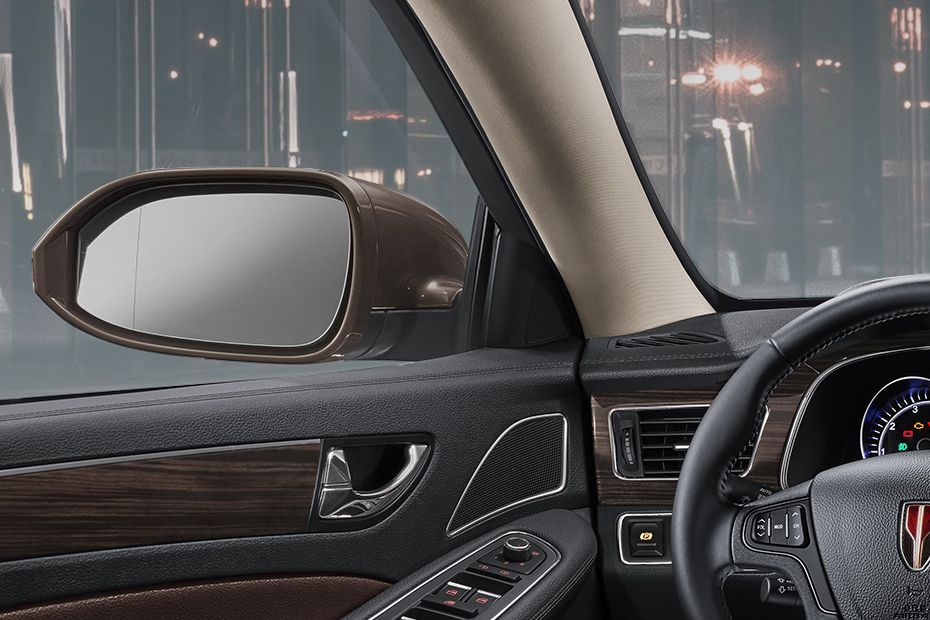 Hongqi H7 Drivers Side Mirror Rear Angle