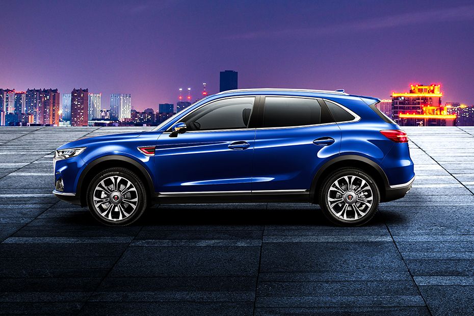 HS5 (2022-2024) Side view