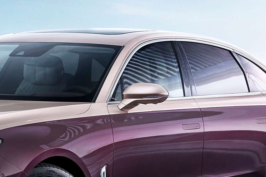 Hongqi H9 (2022-2024) Drivers Side Mirror Front Angle