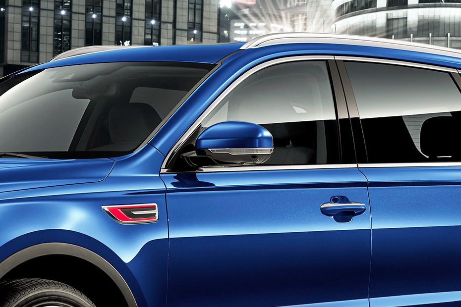 Hongqi HS7 (2023-2024) Drivers Side Mirror Front Angle