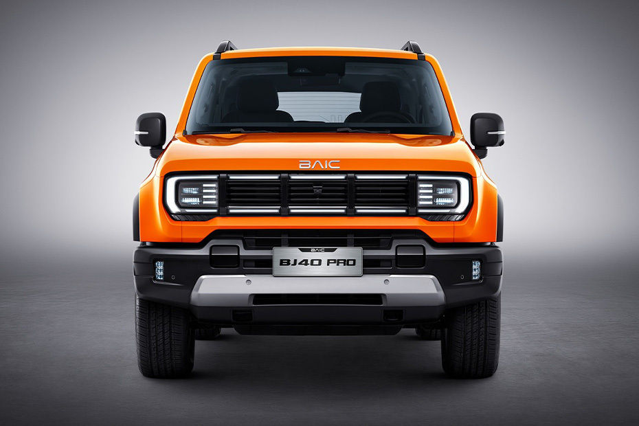 Full Front View of BJ40 Pro