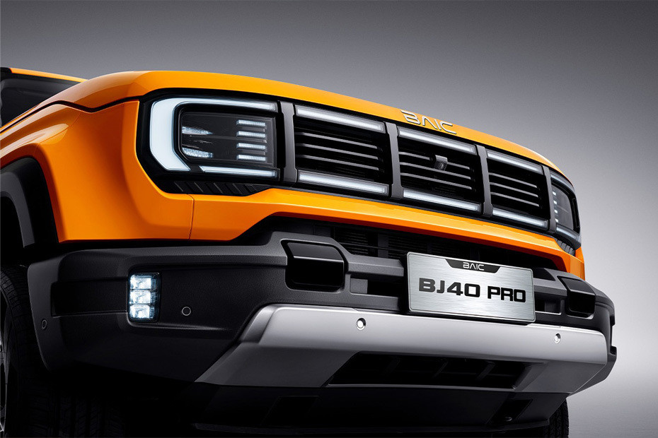 BJ40 Pro Grille View