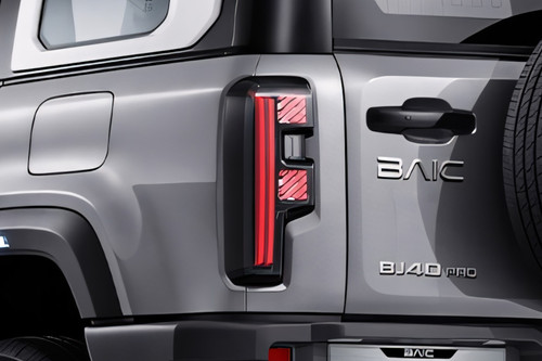 BJ40 Pro Tail light