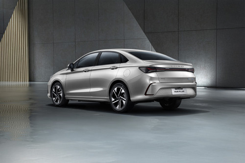 Rear Cross Side View of BAIC EU5 Plus