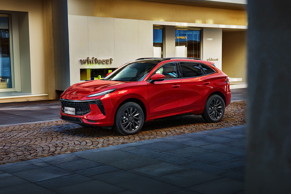 Forthing T5 EVO Front Side View