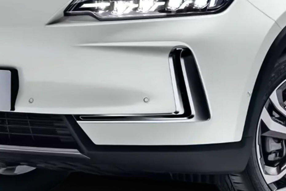ET5 Front Fog Lamp