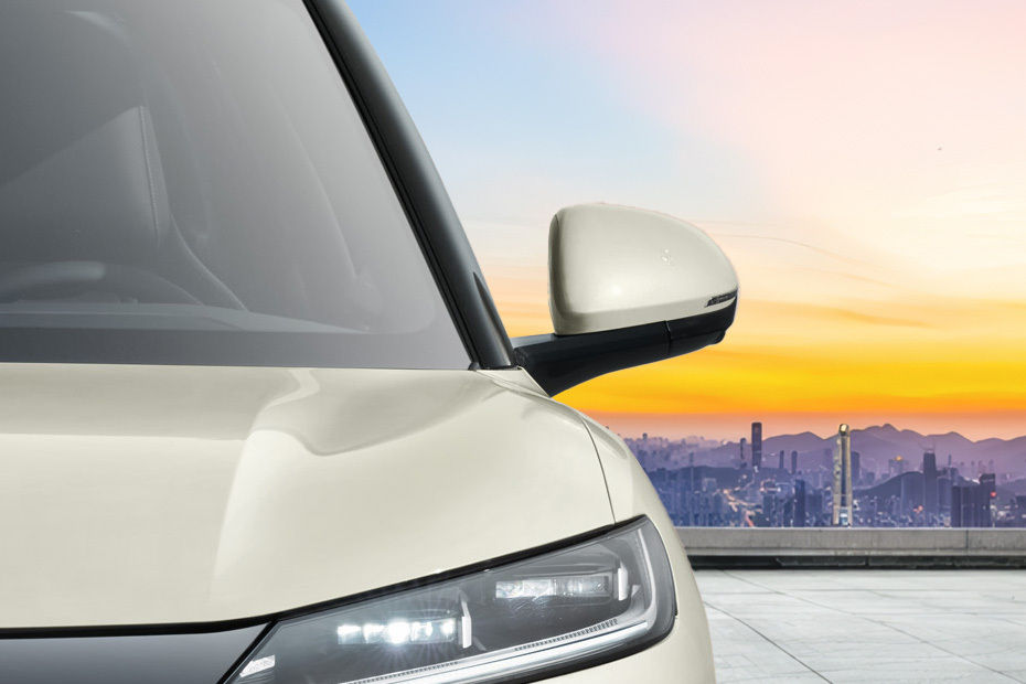 BYD ATTO 2 Drivers Side Mirror Front Angle