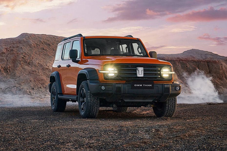 300 Medium Angle Front View