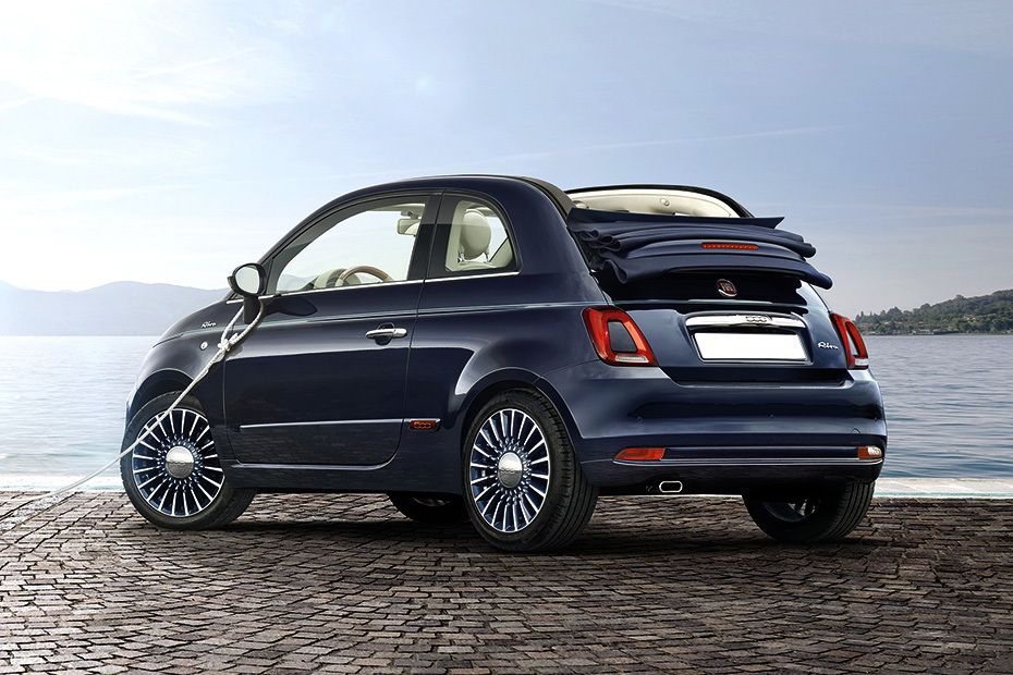 Rear Cross Side View of Fiat 500 Riva