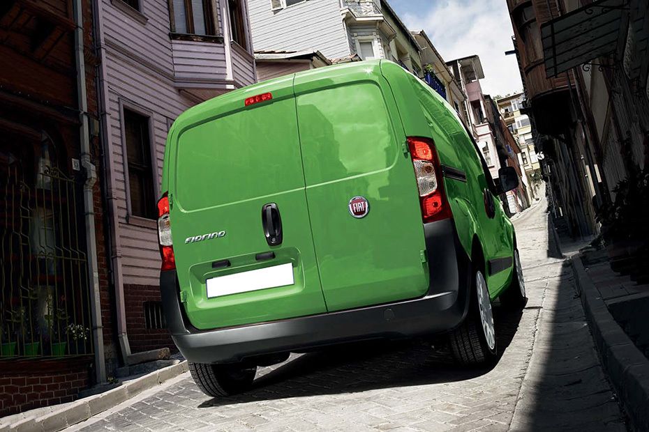 Fiorino Rear angle view