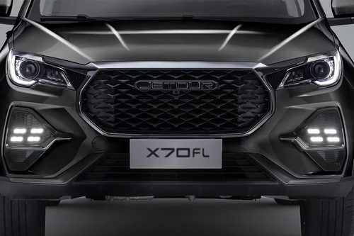 X70 FL Grille View