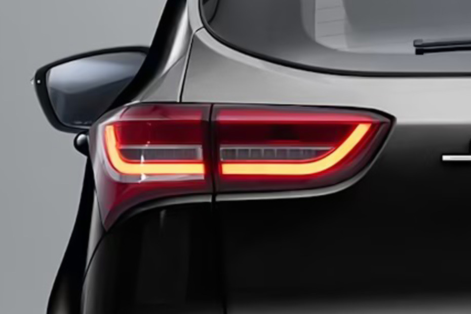 X70 FL Tail light