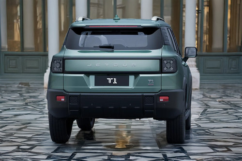 Full Rear View of Jetour T1