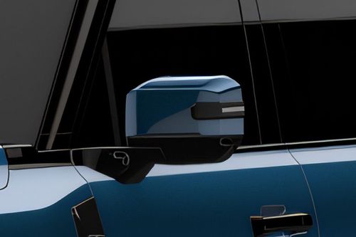 Jetour T7 Drivers Side Mirror Front Angle