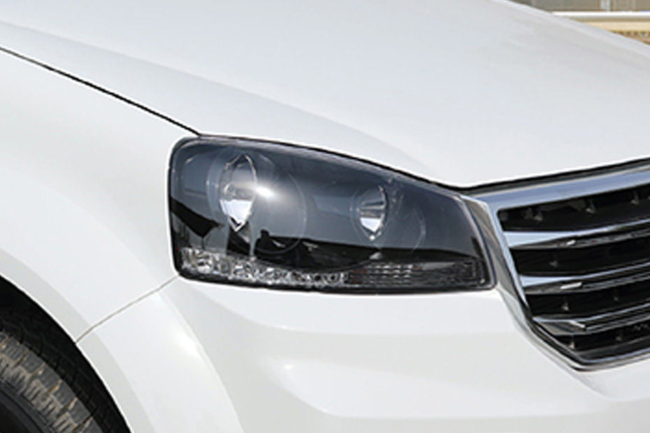 Wingle 5 Headlight