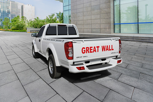 Rear Cross Side View of GWM Wingle 5