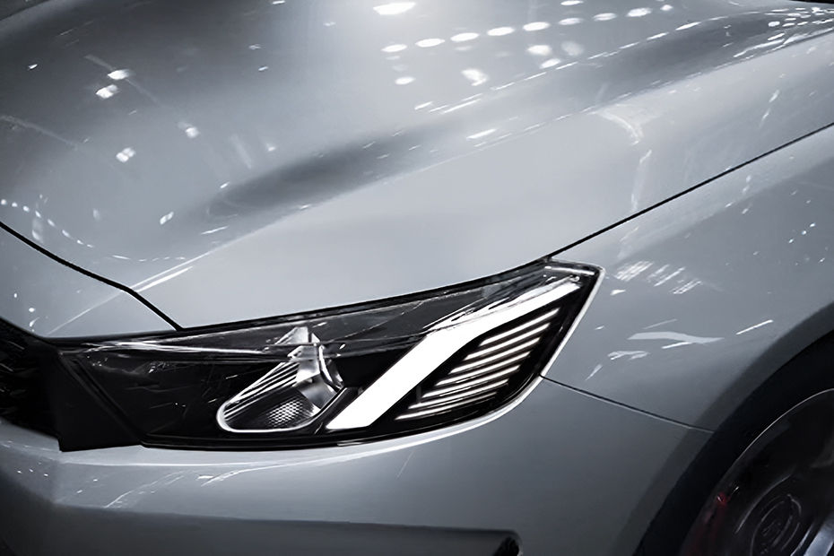  E5 Headlight