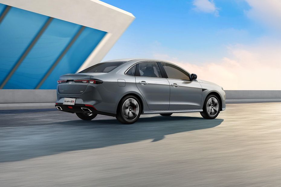  E5 Rear Medium Side View