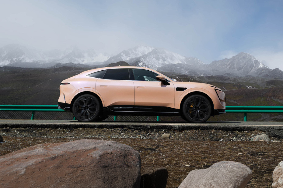 11 Medium Angle Front View