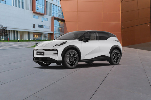 X Front angle low view