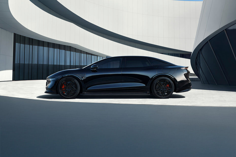 007 Side view