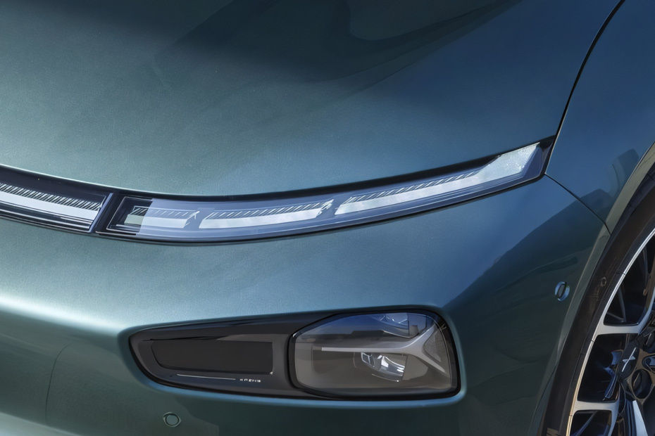 P7 Headlight