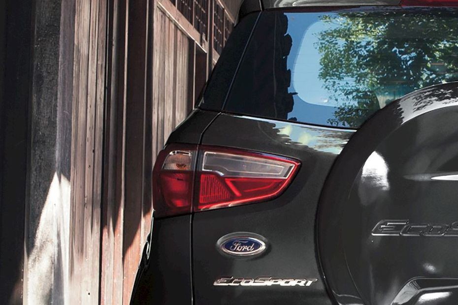 Ecosport Tail light