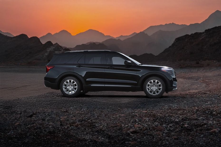 Explorer Medium Angle Front View