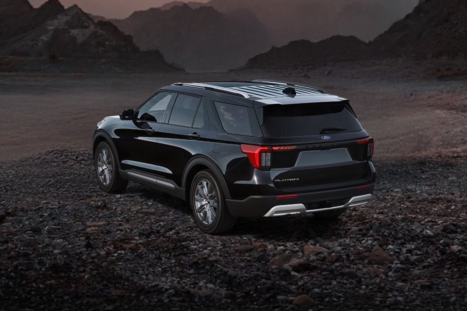 Rear Cross Side View of Ford Explorer