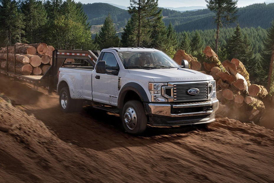 Ford Super Duty Front Medium View