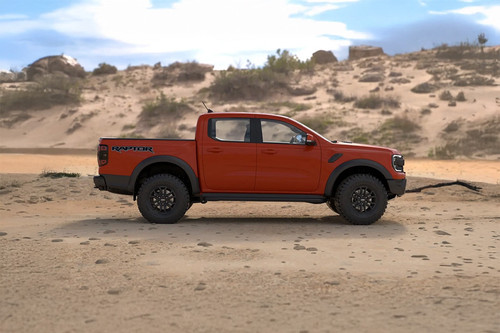 Ranger Raptor  Medium Angle Front View