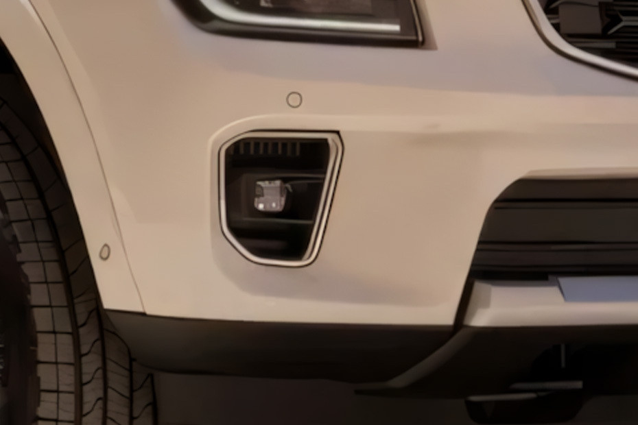 Everest Front Fog Lamp